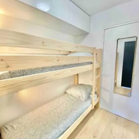 Appart-studio Classe 2 Etoiles Climatise Avec Parking Prive Apartment *
